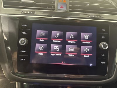 2022 Volkswagen Tiguan SEL R-Line