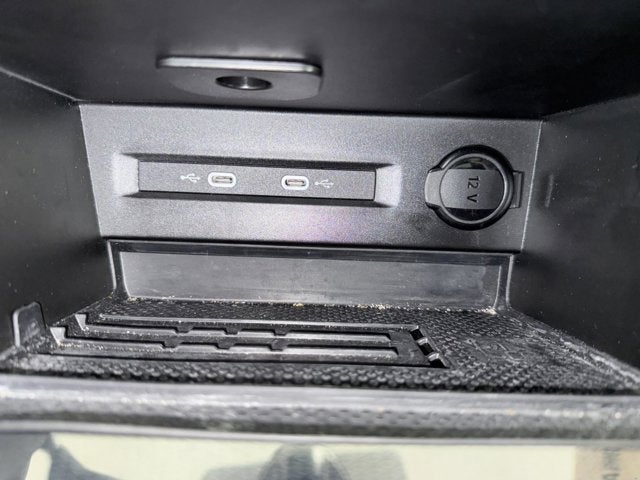 2025 Volkswagen Taos SEL