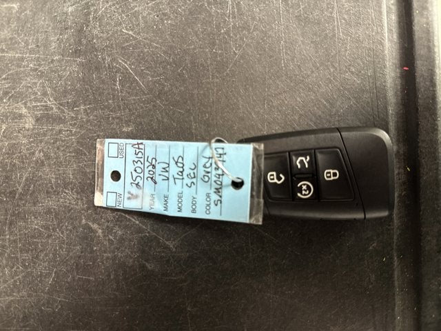 2025 Volkswagen Taos SEL