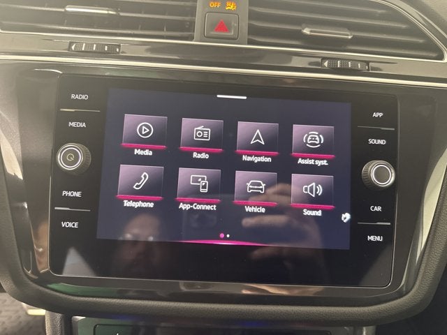 2024 Volkswagen Tiguan SE R-Line Black