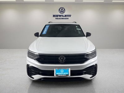 2024 Volkswagen Tiguan SE R-Line Black