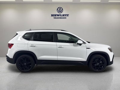 2024 Volkswagen Taos SE
