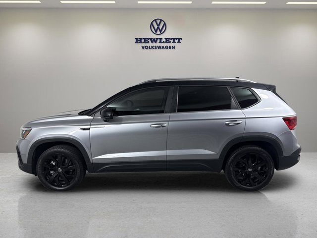 2023 Volkswagen Taos SE