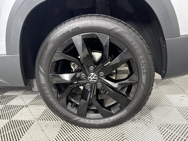 2023 Volkswagen Taos SE