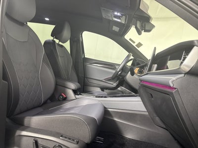 2025 Volkswagen Tiguan SEL R-Line