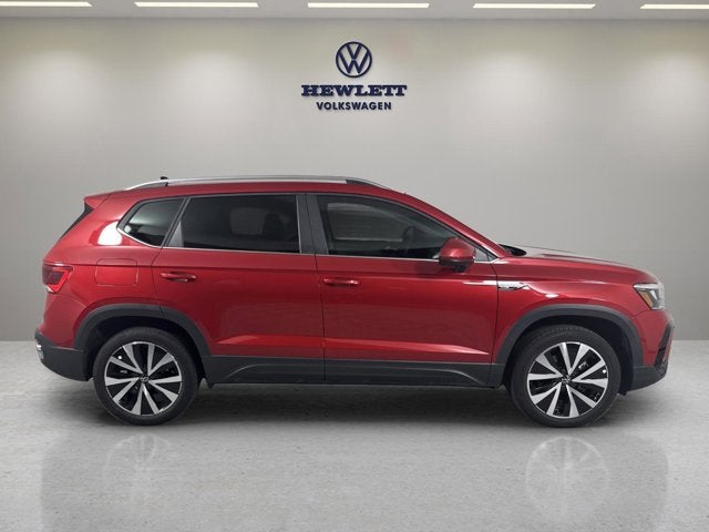 2023 Volkswagen Taos SE