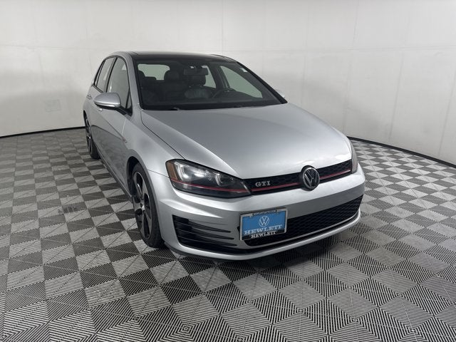 2015 Volkswagen Golf GTI SE