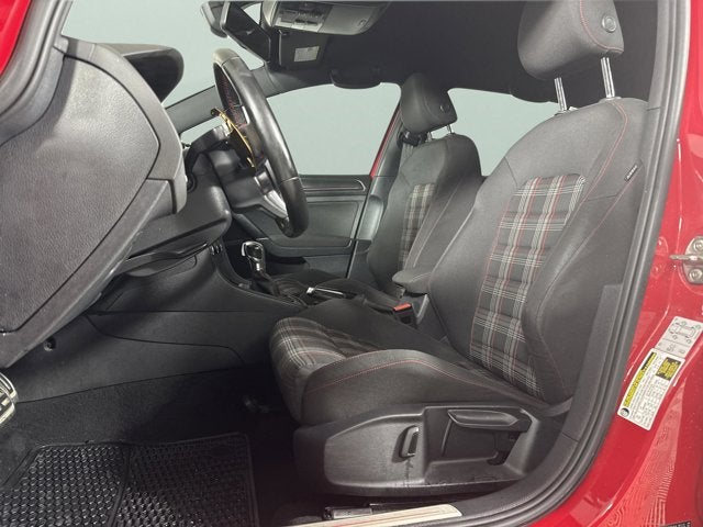 2019 Volkswagen Golf GTI S