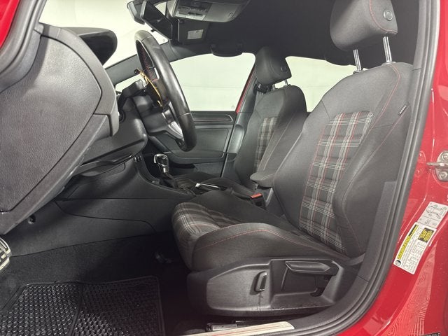 2019 Volkswagen Golf GTI S