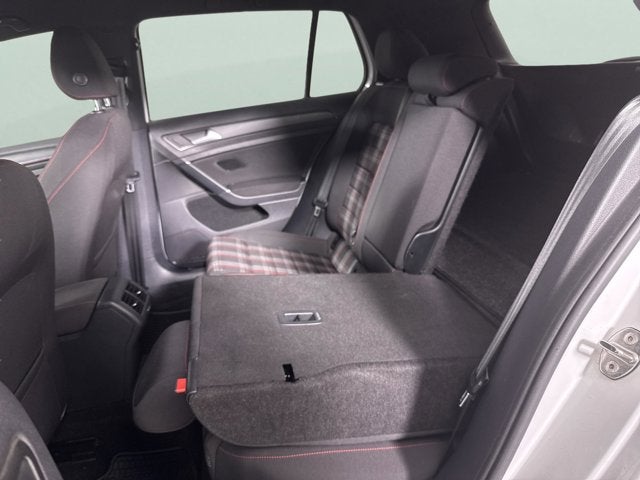 2019 Volkswagen Golf GTI S