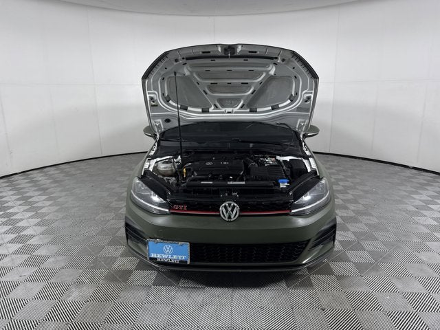 2019 Volkswagen Golf GTI S