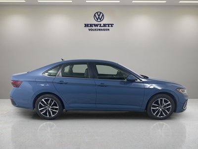 2025 Volkswagen Jetta SE