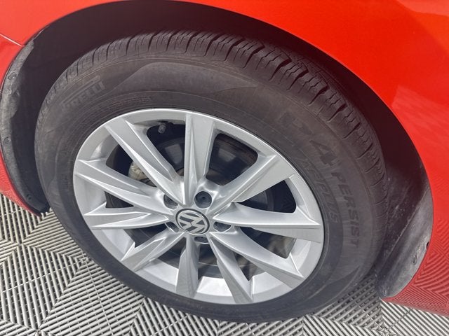 2017 Volkswagen Beetle 1.8T SE