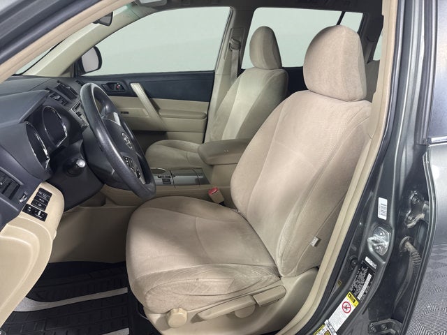 2013 Toyota Highlander FWD 4dr V6 (Natl)