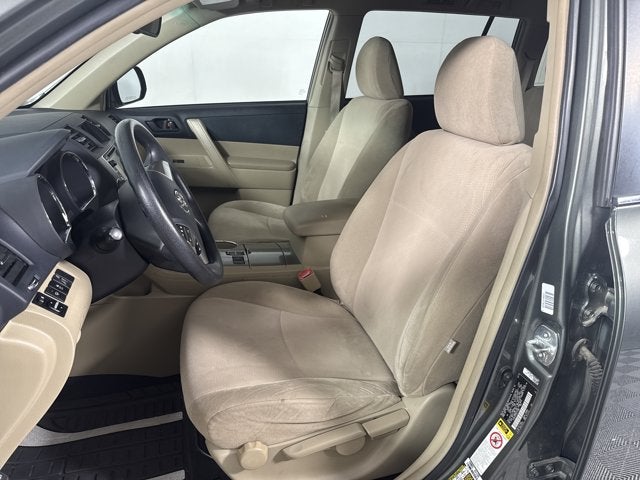 2013 Toyota Highlander FWD 4dr V6 (Natl)