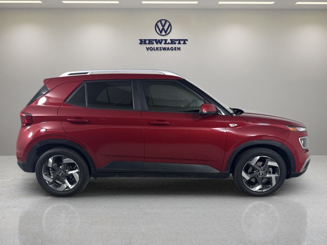 2021 Hyundai Venue SEL