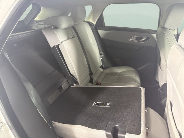2025 Land Rover Range Rover Velar Dynamic SE