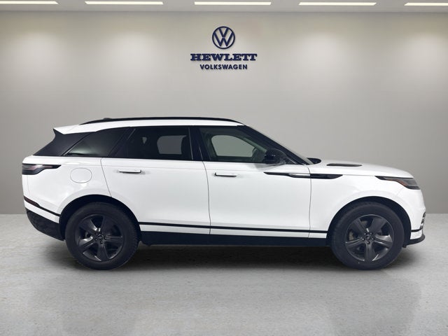2025 Land Rover Range Rover Velar Dynamic SE