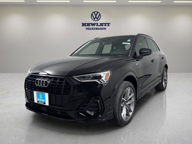 2024 Audi Q3 S line Premium Plus