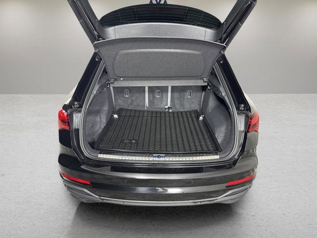 2024 Audi Q3 S line Premium Plus