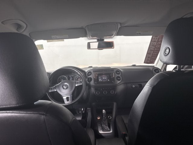 2016 Volkswagen Tiguan S