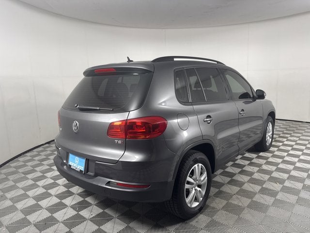 2016 Volkswagen Tiguan S