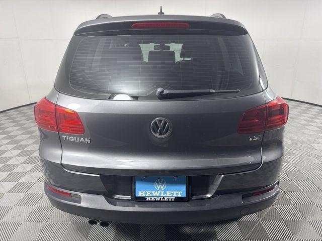 2016 Volkswagen Tiguan S