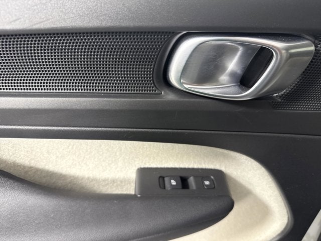 2021 Volvo XC40 Momentum