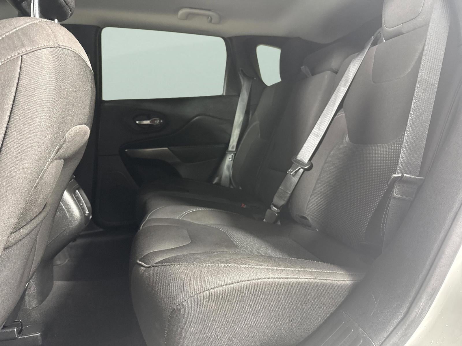 2021 Jeep Cherokee Latitude FWD