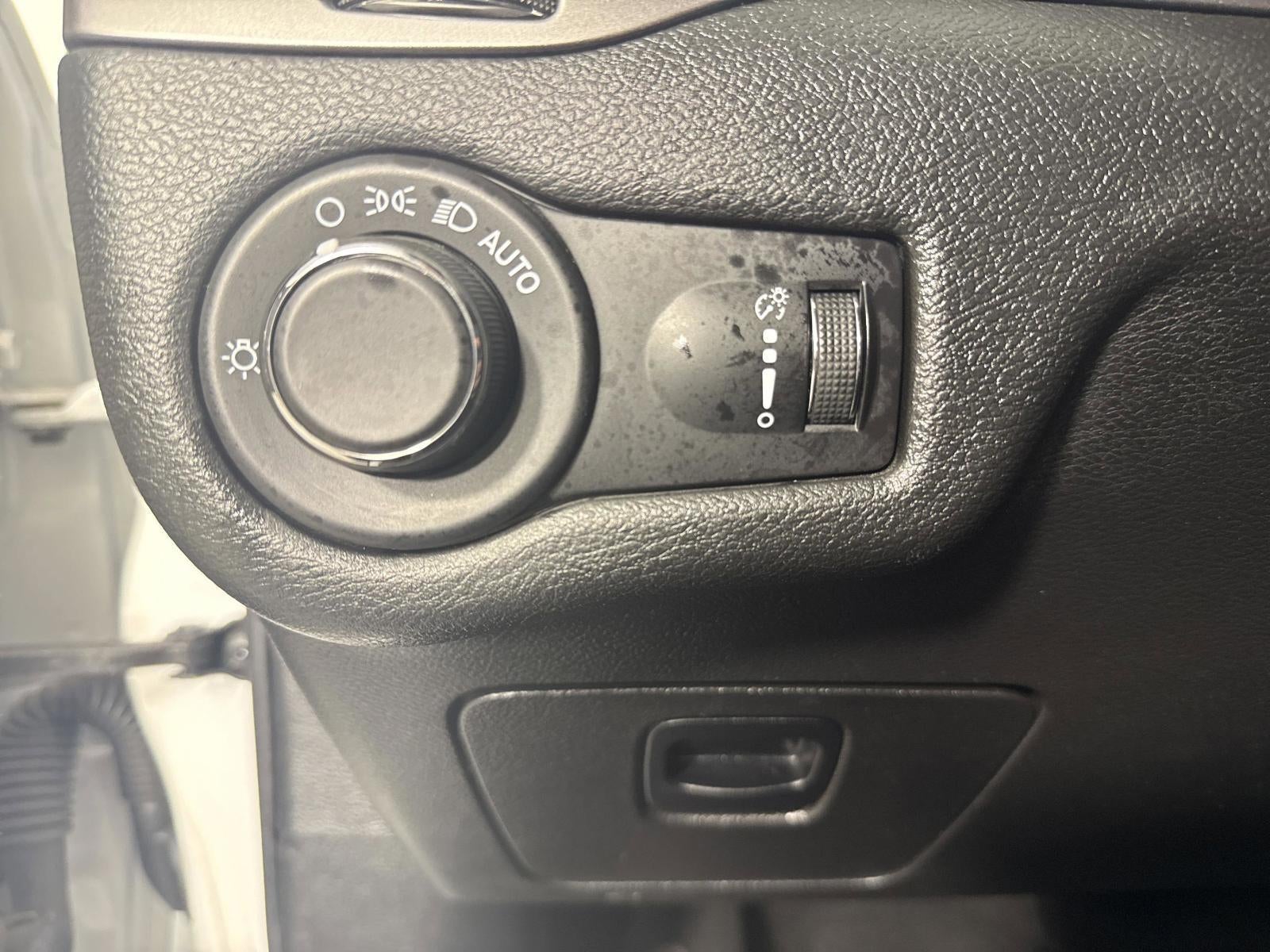 2021 Jeep Cherokee Latitude FWD