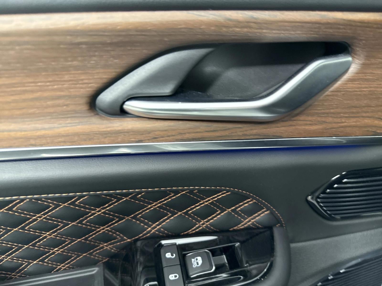 2022 Jeep Grand Cherokee Summit