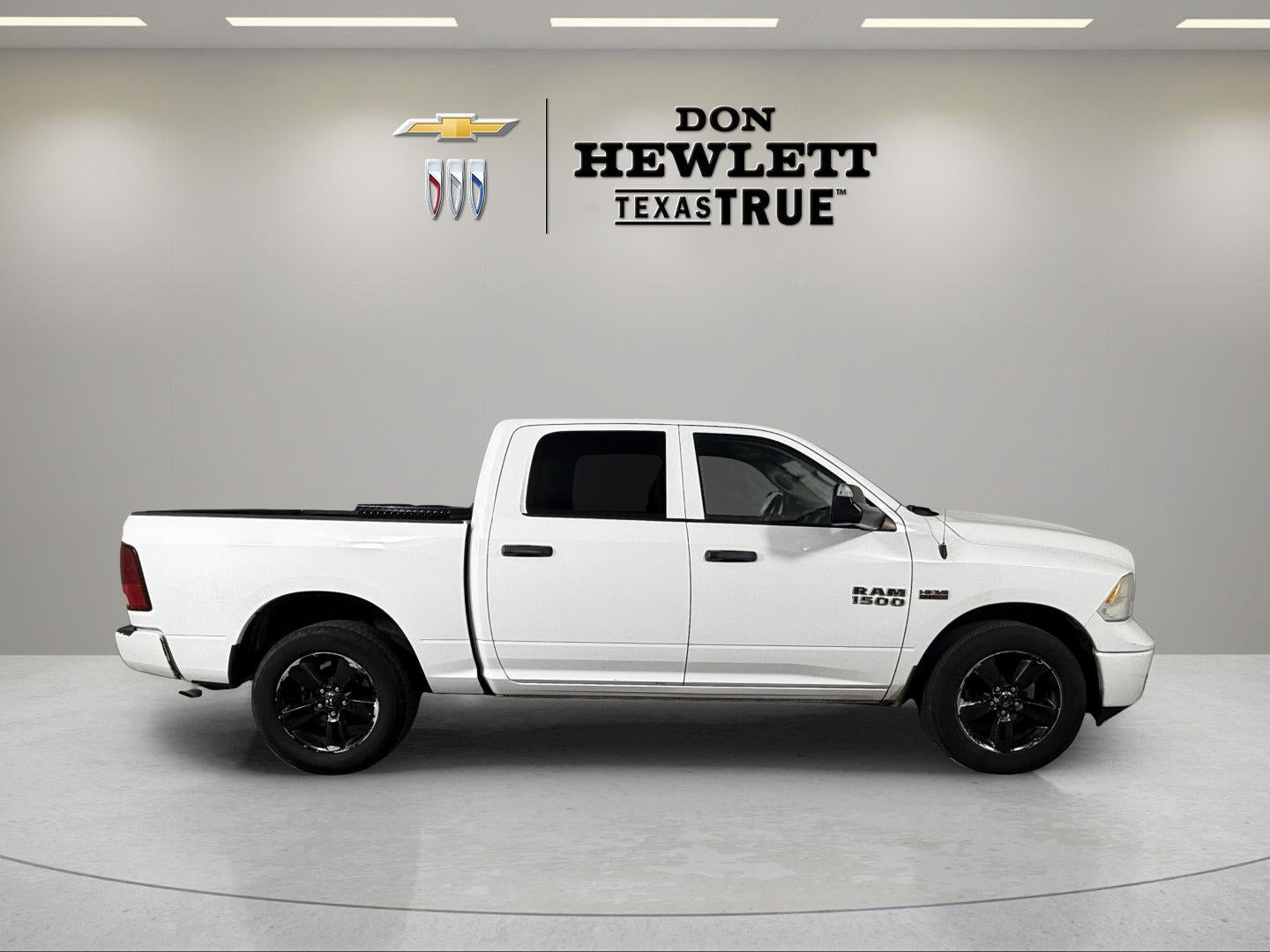 2018 RAM 1500 Tradesman Crew Cab 4x4 5'7" Box