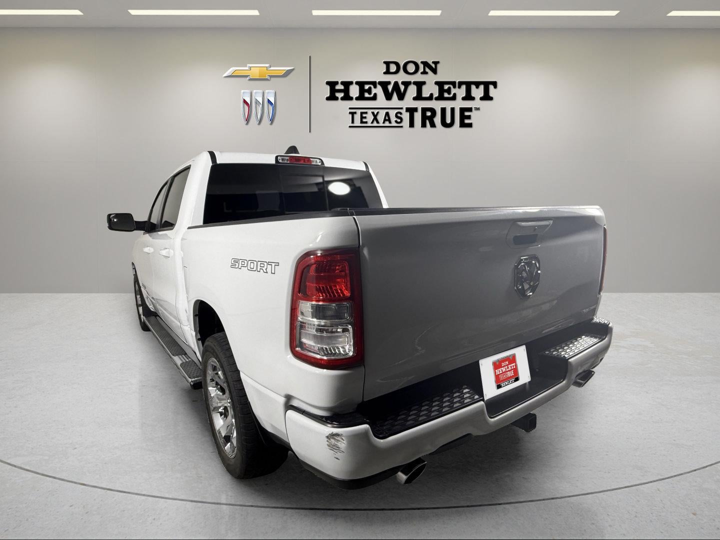 2020 RAM 1500 Lone Star Crew Cab 4x2 5'7" Box