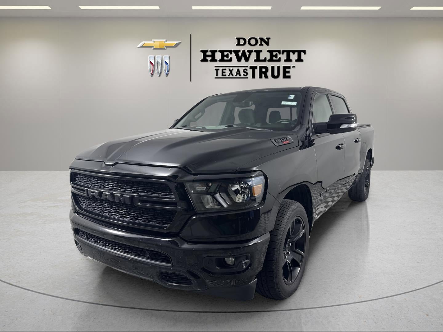 2022 RAM 1500 Lone Star Crew Cab 4x4 5'7" Box