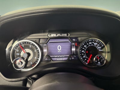 2022 RAM 1500 Lone Star Crew Cab 4x4 5'7" Box