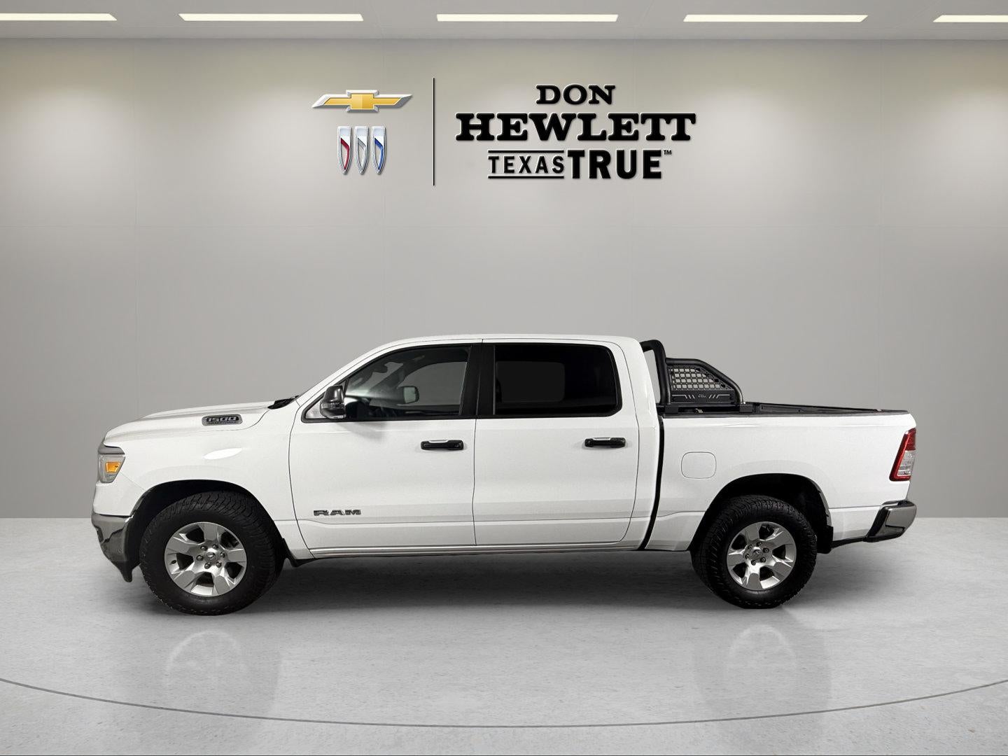 2024 RAM 1500 Lone Star Crew Cab 4x4 5'7" Box