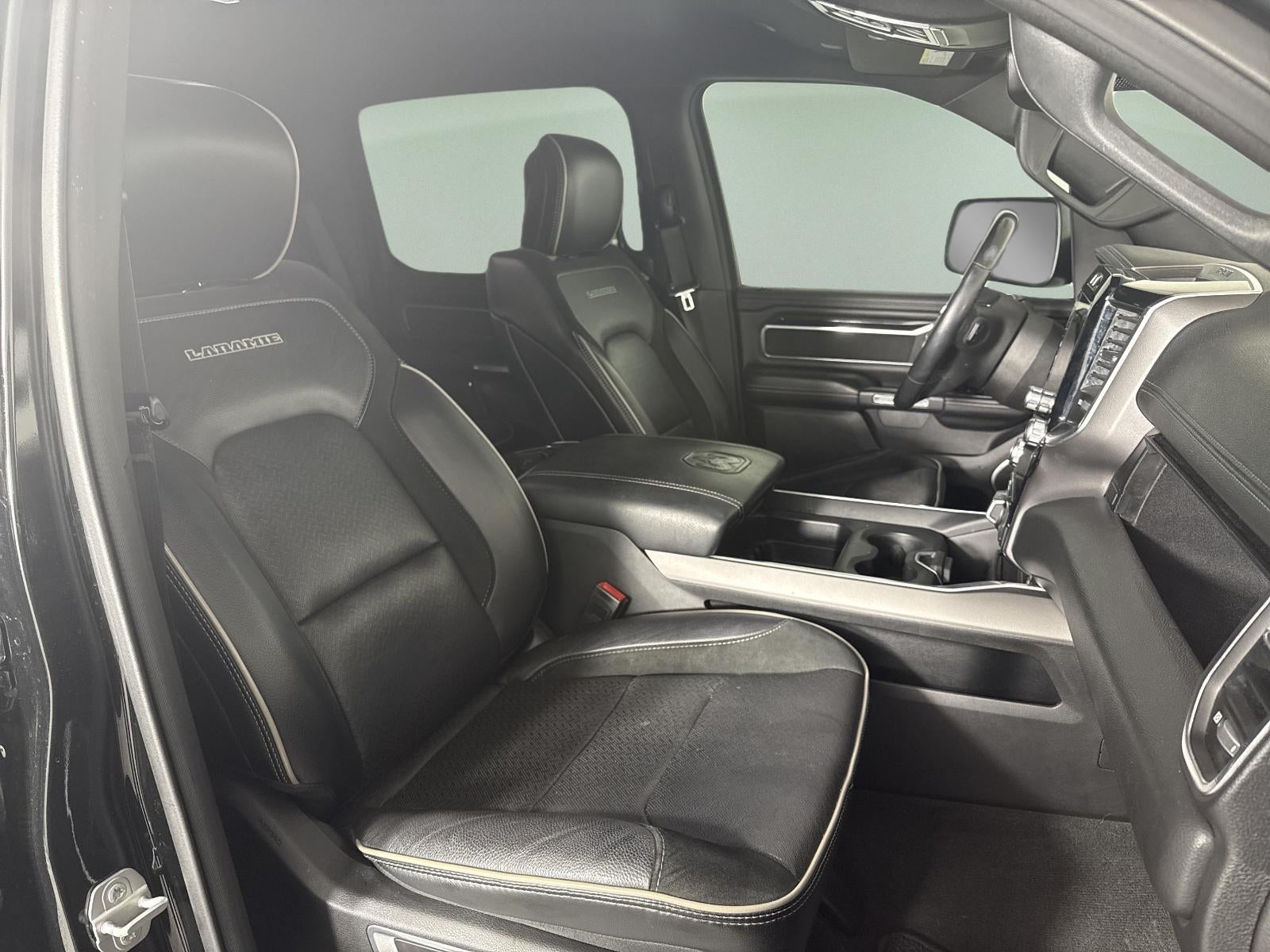 2021 RAM 1500 Laramie Crew Cab 4x4 5'7" Box