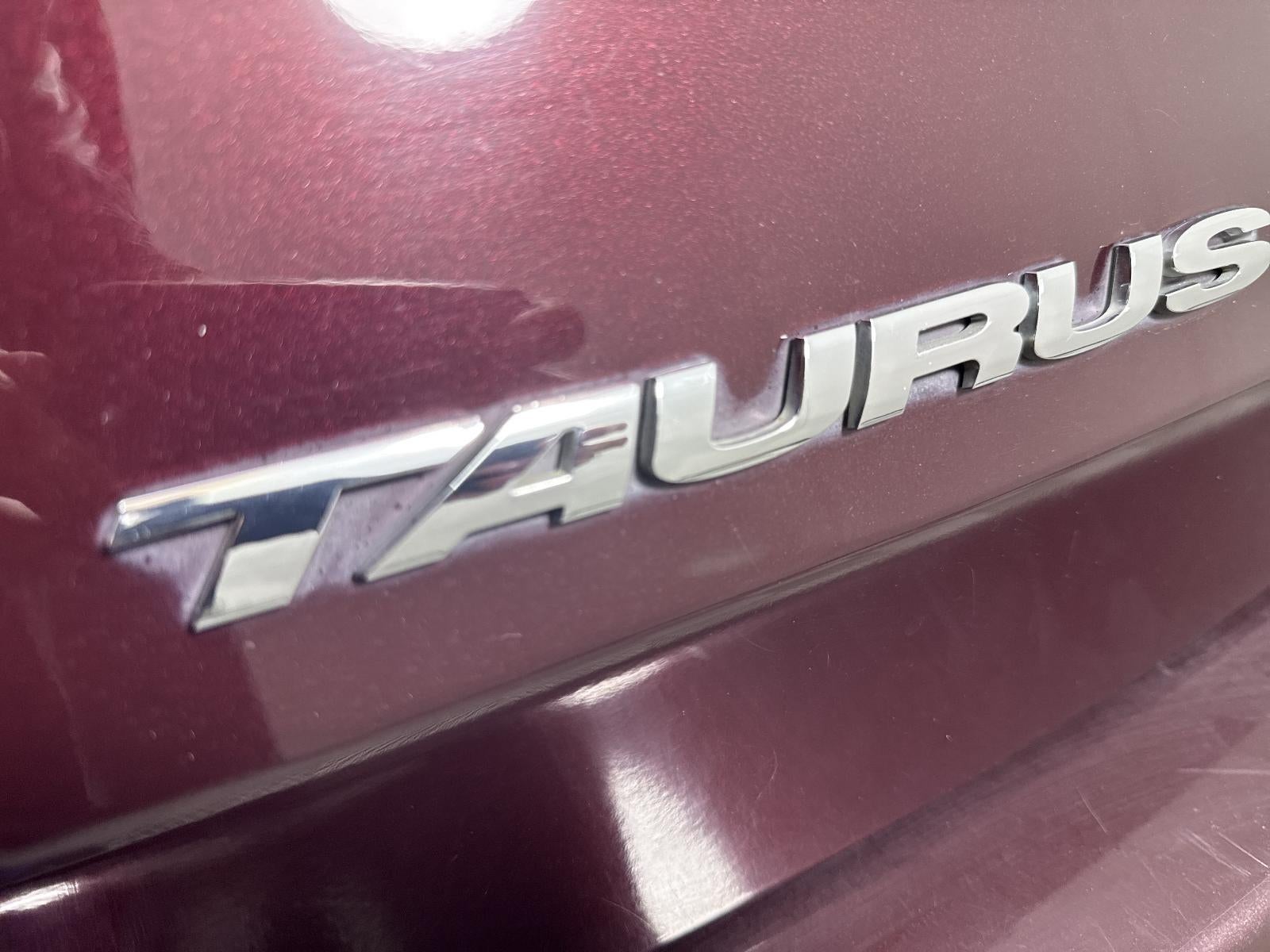 2011 Ford Taurus SEL