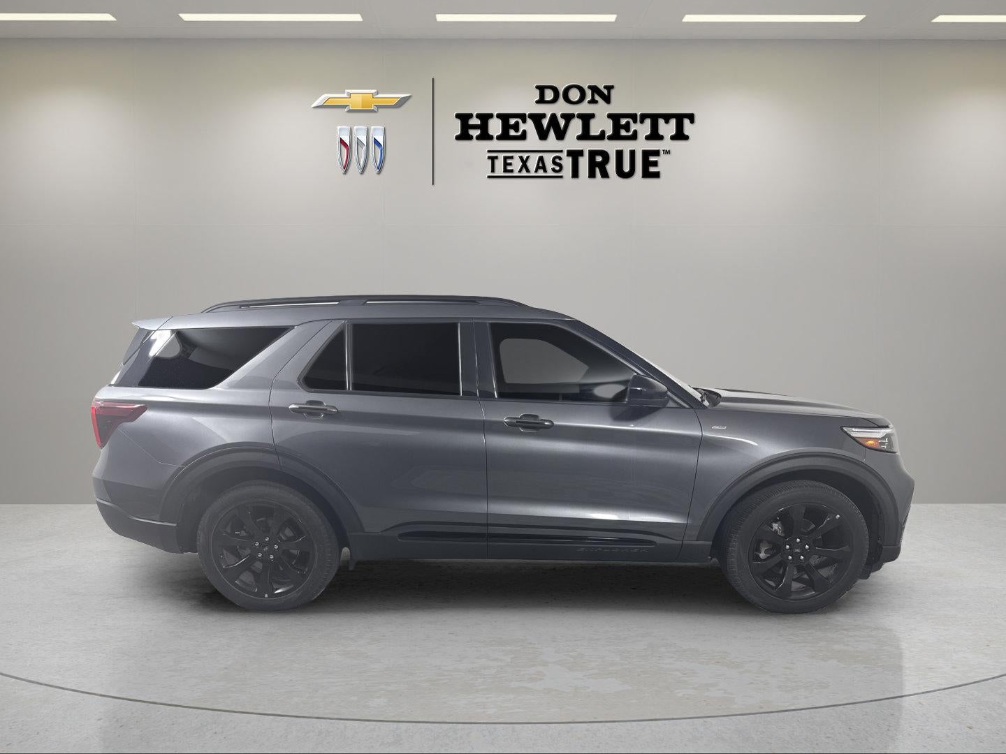 2023 Ford Explorer ST-Line