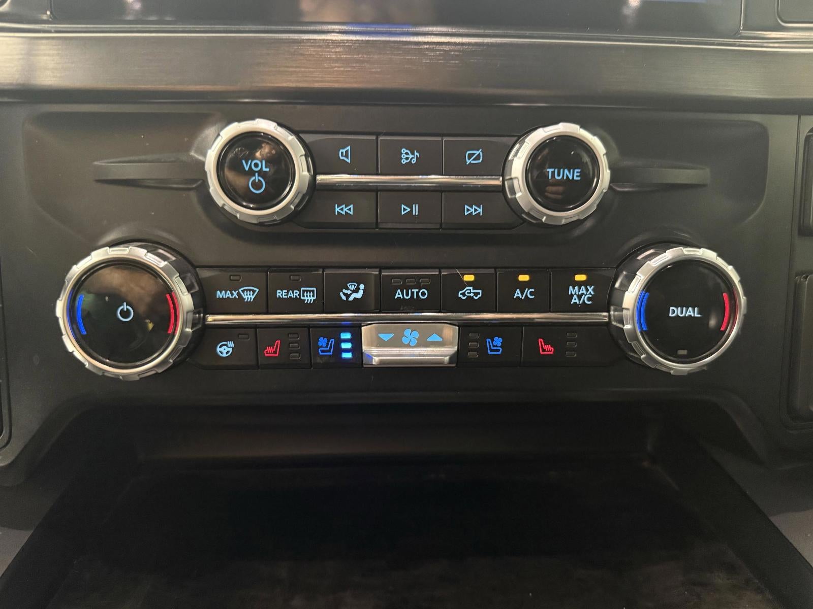 2024 Ford Super Duty F-350 SRW XL