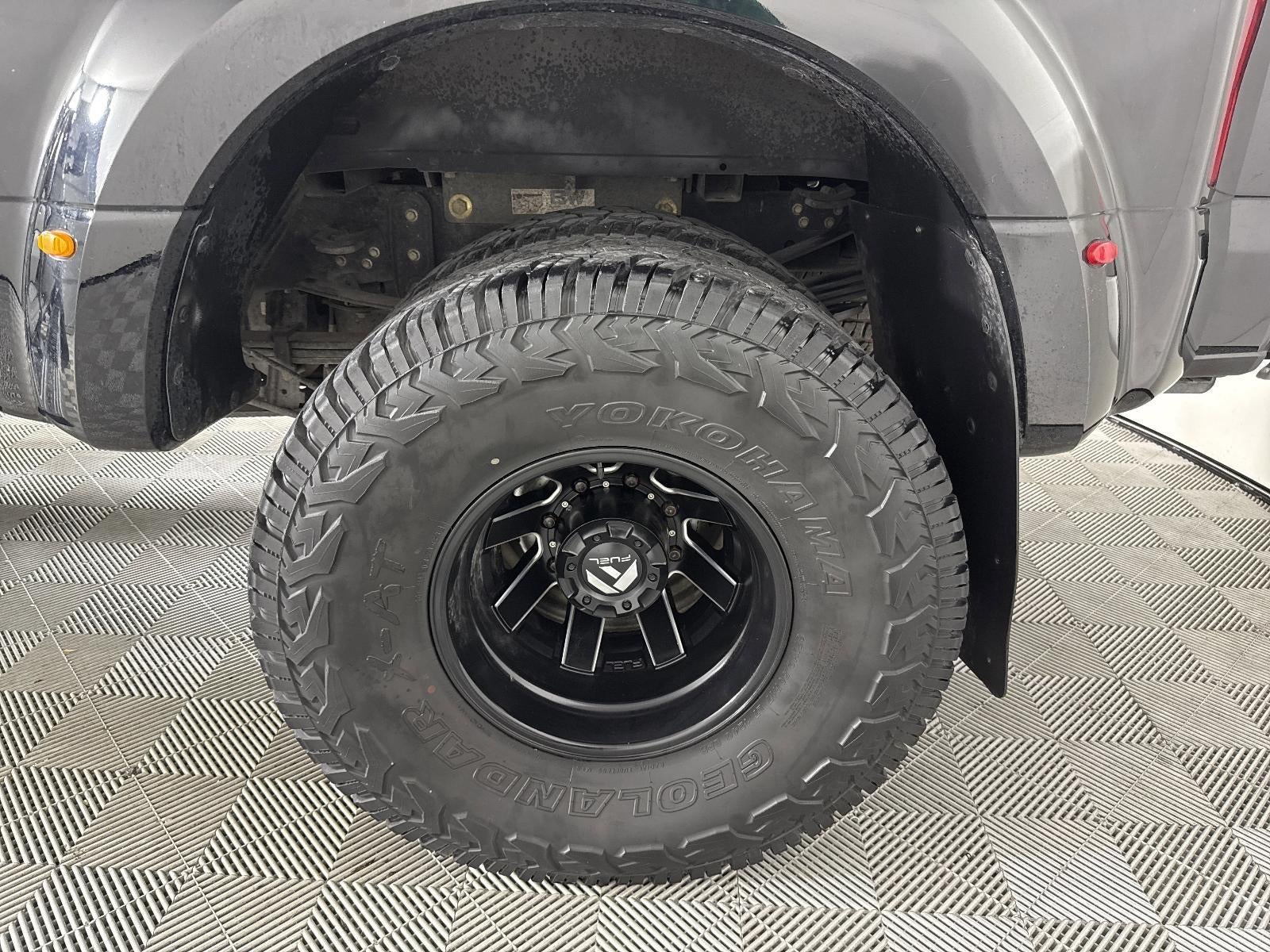 2017 Ford Super Duty F-350 DRW Lariat