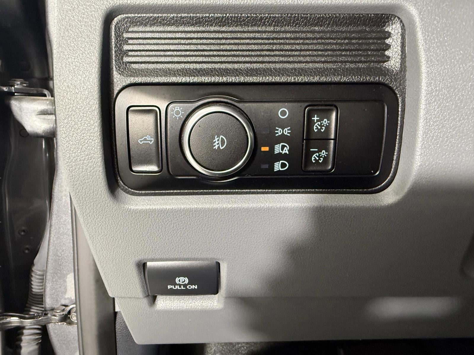 2023 Ford Super Duty F-350 DRW XL