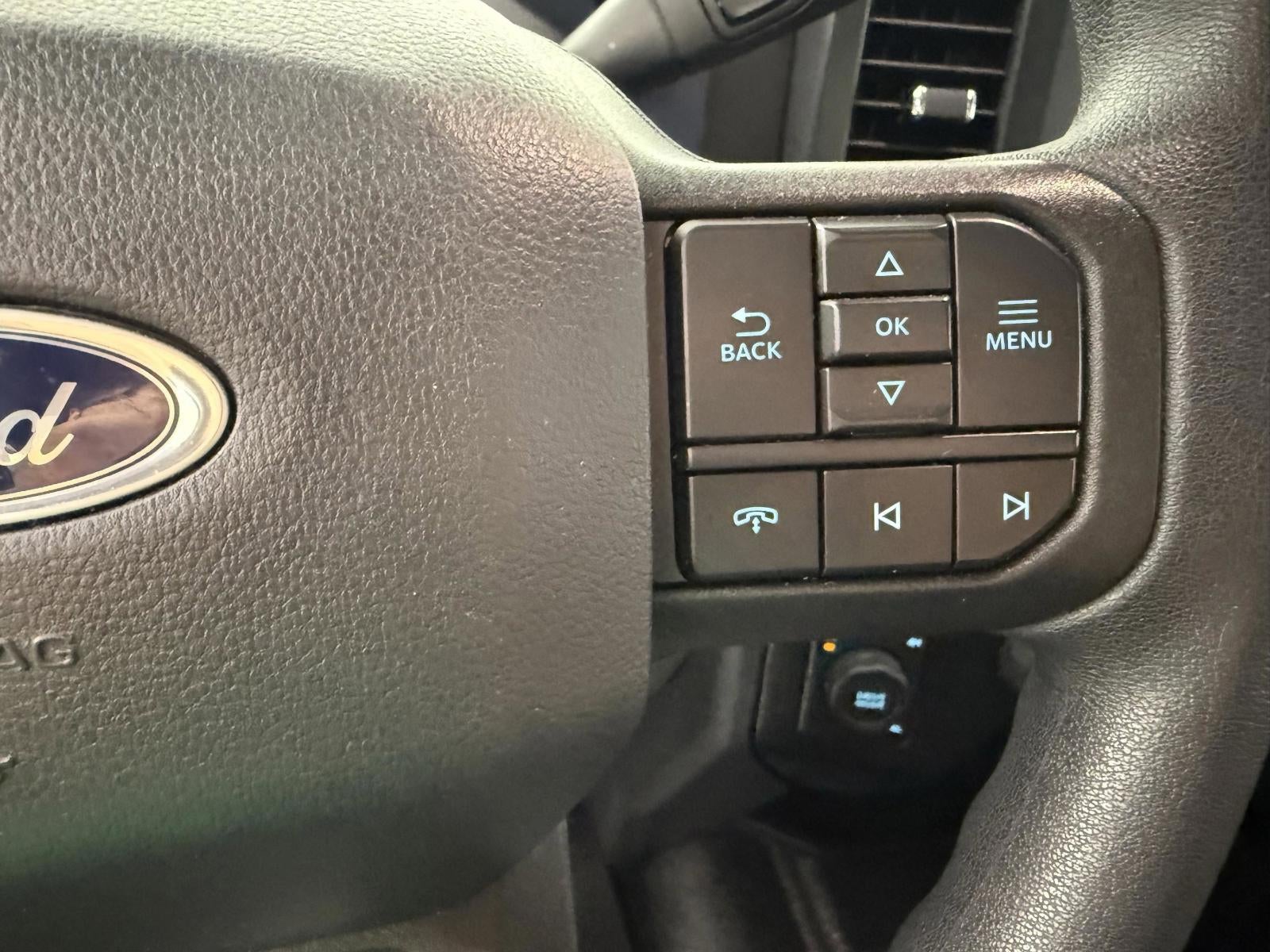 2023 Ford Super Duty F-350 DRW XL