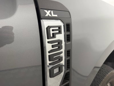 2023 Ford Super Duty F-350 DRW XL