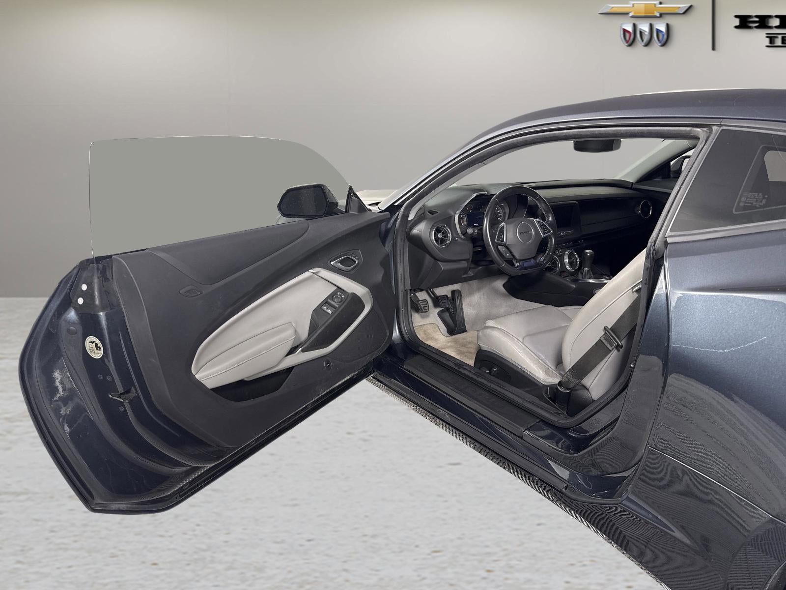 2020 Chevrolet Camaro 2LT