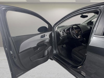 2020 Chevrolet Sonic LT