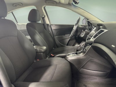 2011 Chevrolet Cruze LT w/1LT