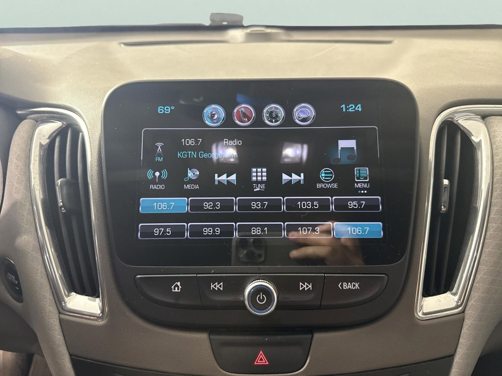 2017 Chevrolet Malibu LT