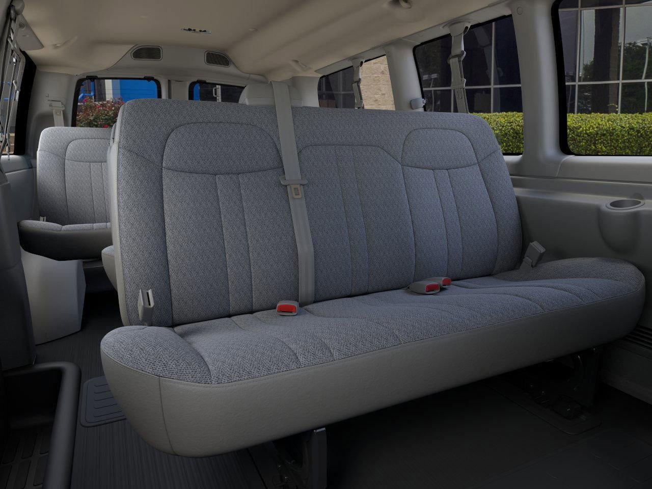 2025 Chevrolet Express Passenger 2500 1LT