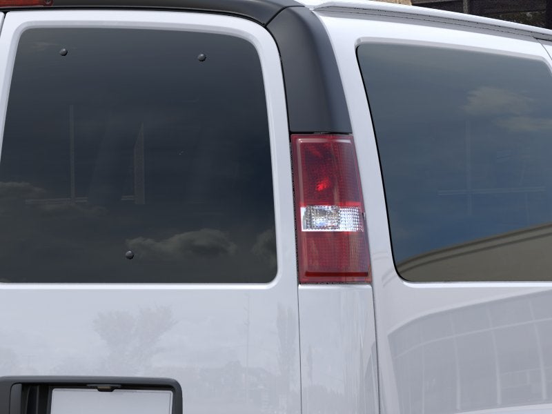 2026 Chevrolet Express Passenger 1LT
